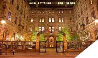 Lotte New York Palace Hotel localizado na Madison com a 5ª Avenida